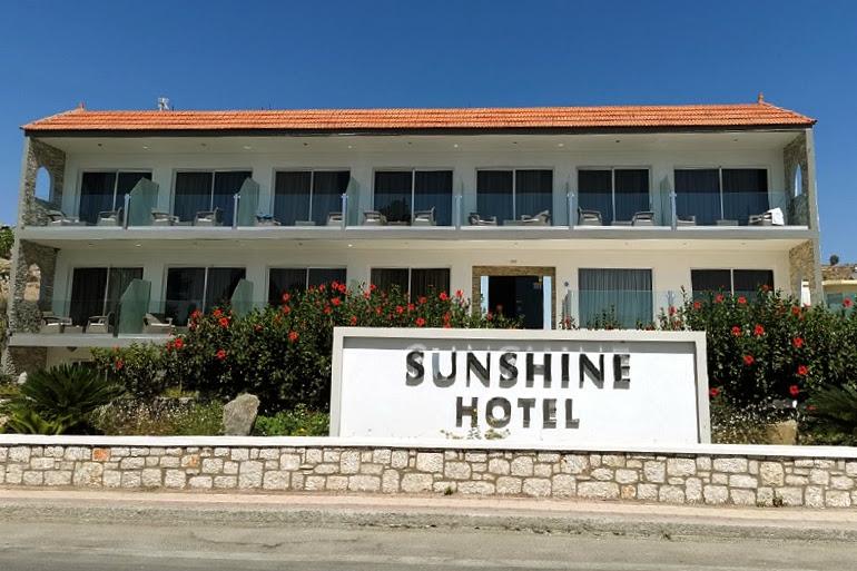 Sunshine Hotel Лардос Екстер'єр фото